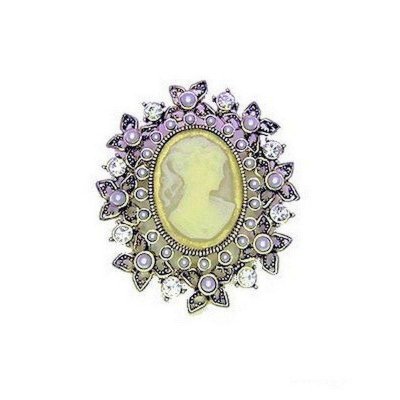 Lapel Pin Vintage Cameo